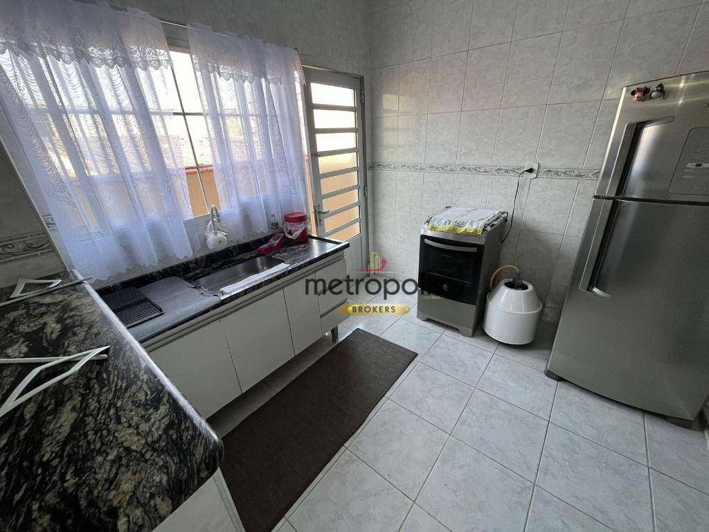 Casa à venda com 2 quartos, 100m² - Foto 3