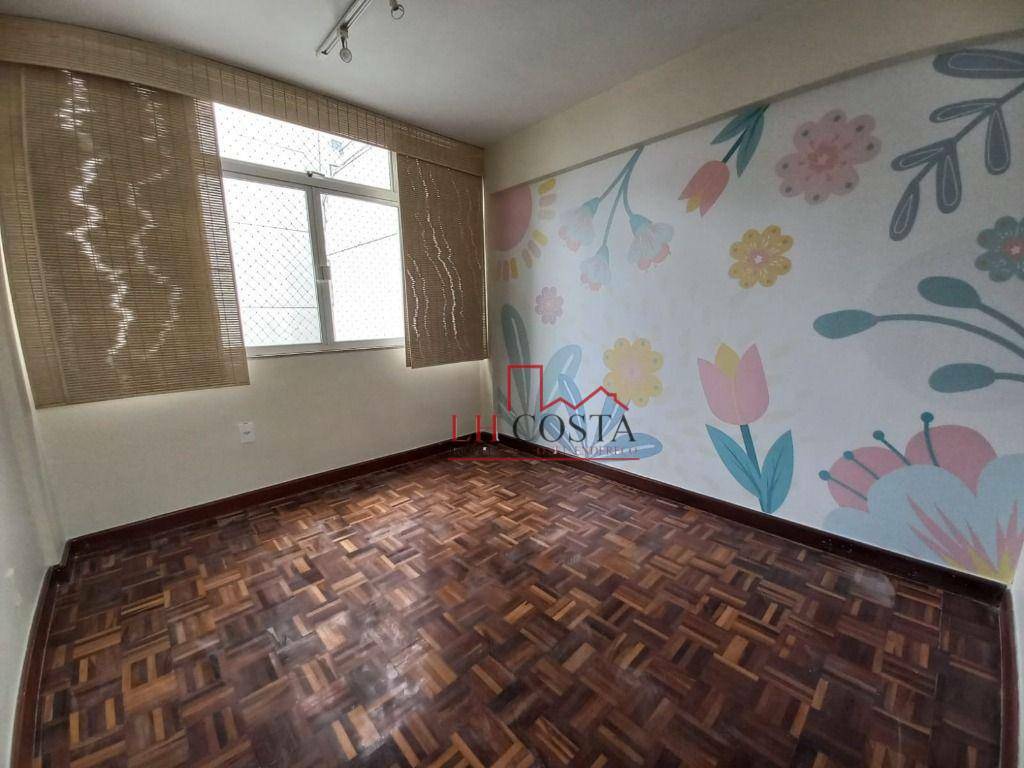 Apartamento à venda com 3 quartos, 100m² - Foto 4