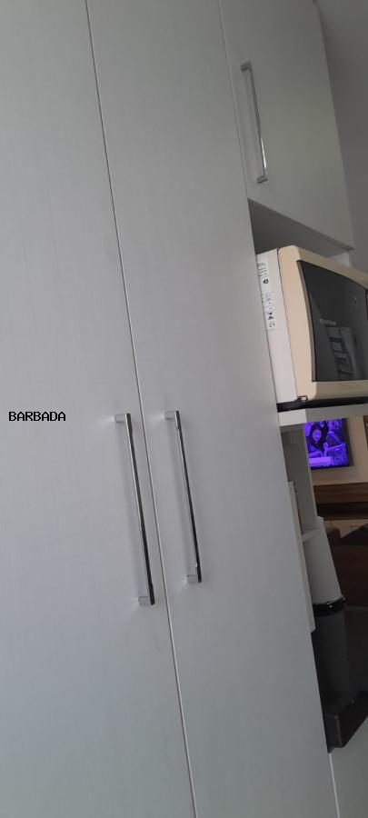 Apartamento para alugar com 2 quartos, 75m² - Foto 14