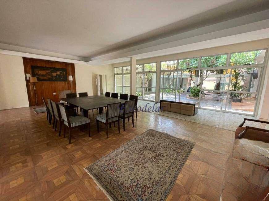 Casa à venda com 6 quartos, 750m² - Foto 1