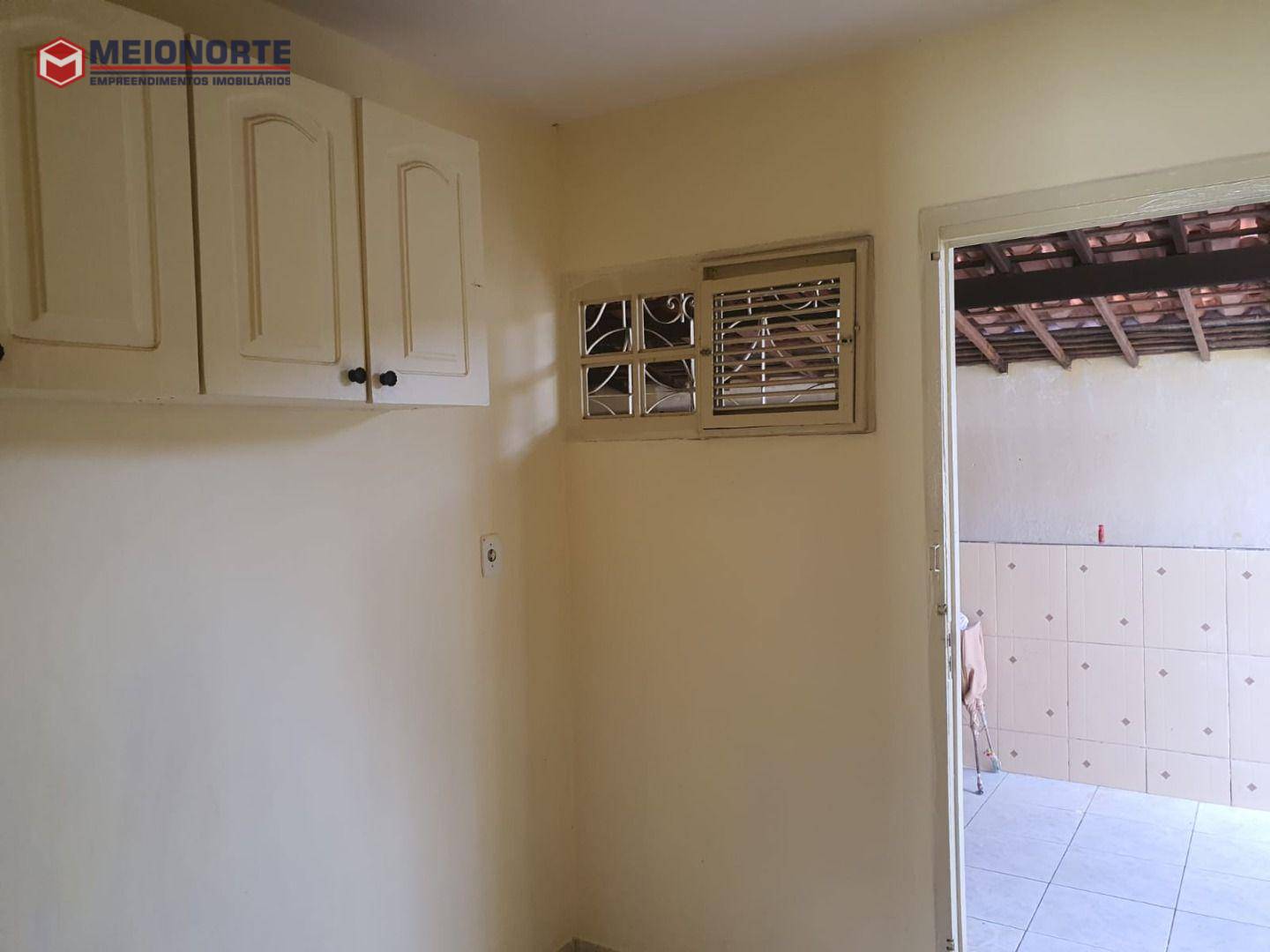 Casa para alugar com 3 quartos, 150m² - Foto 11