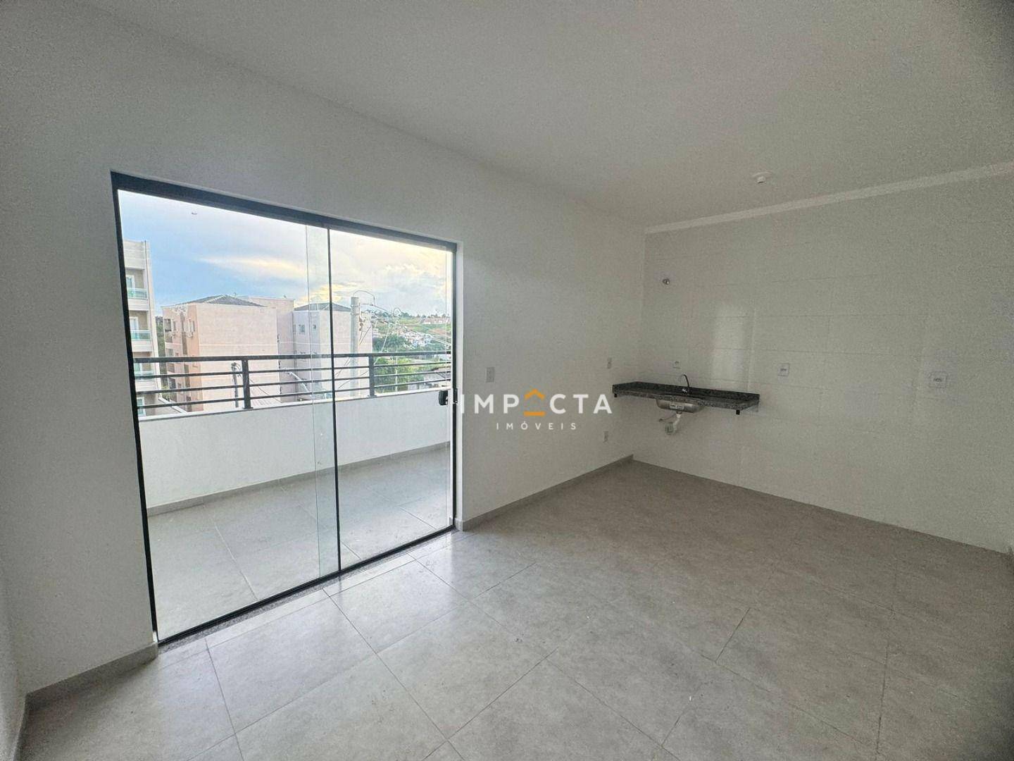 Apartamento à venda com 3 quartos, 85m² - Foto 3