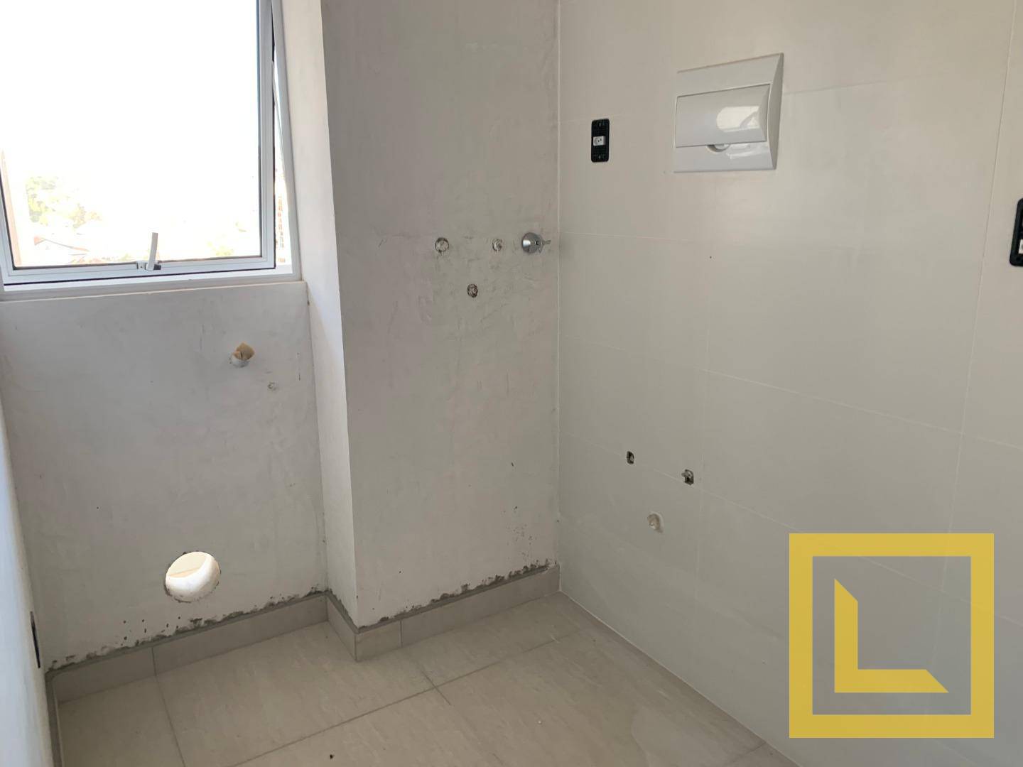 Apartamento à venda com 3 quartos, 81m² - Foto 4