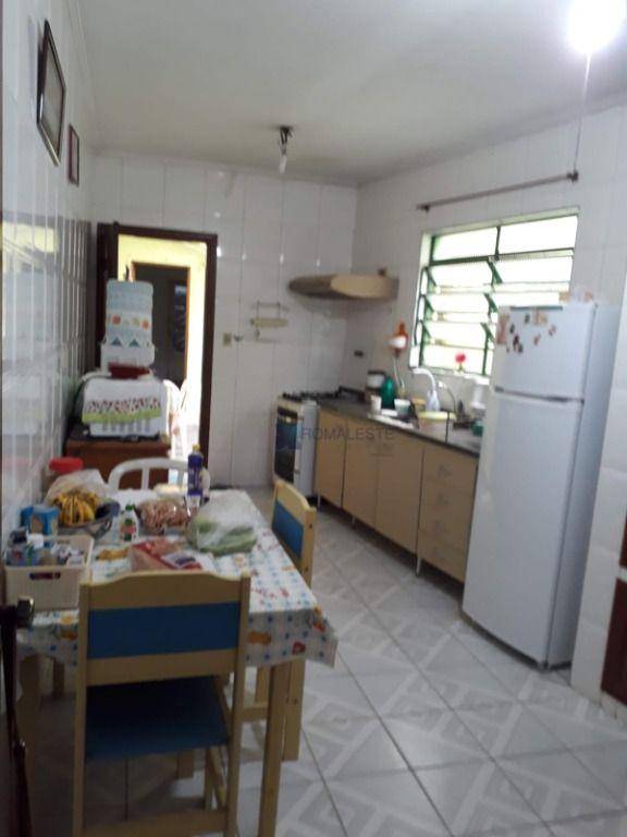 Sobrado à venda com 2 quartos, 104m² - Foto 3