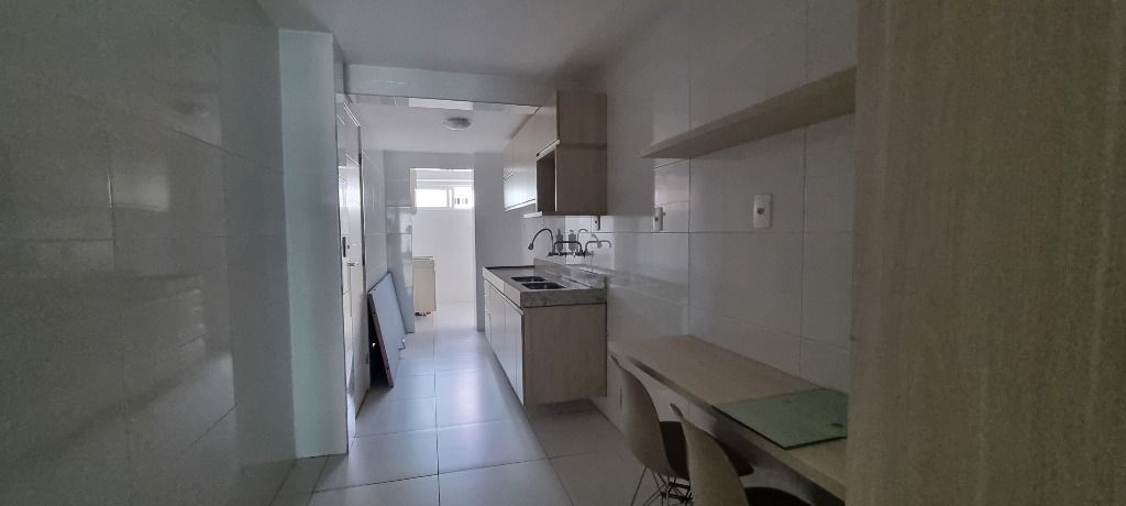 Apartamento à venda com 3 quartos, 115m² - Foto 23