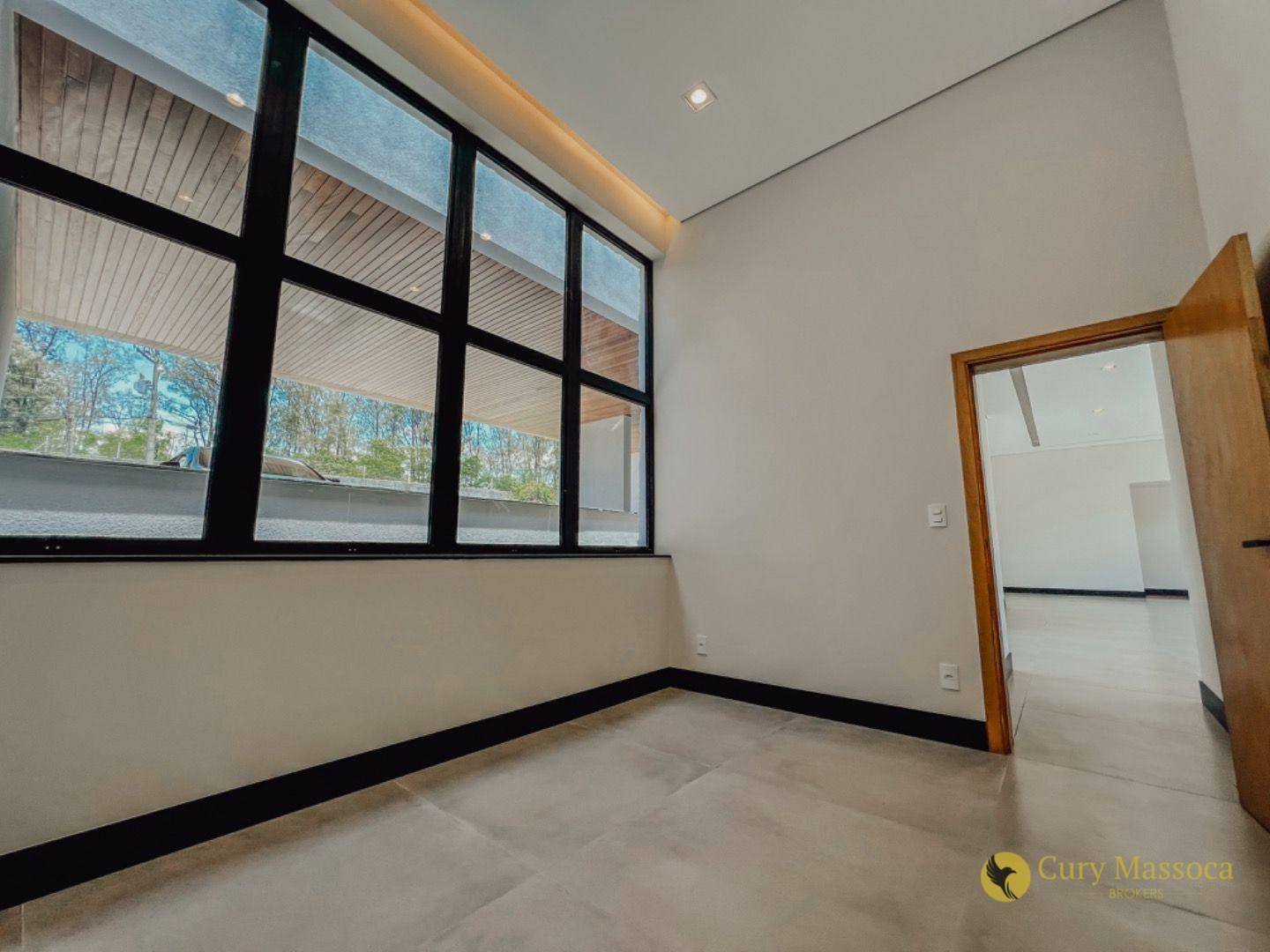 Casa de Condomínio à venda com 5 quartos, 830m² - Foto 2