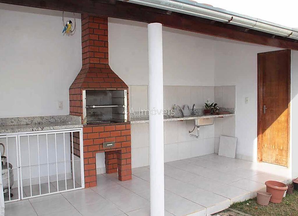 Casa de Condomínio à venda com 4 quartos, 220m² - Foto 3