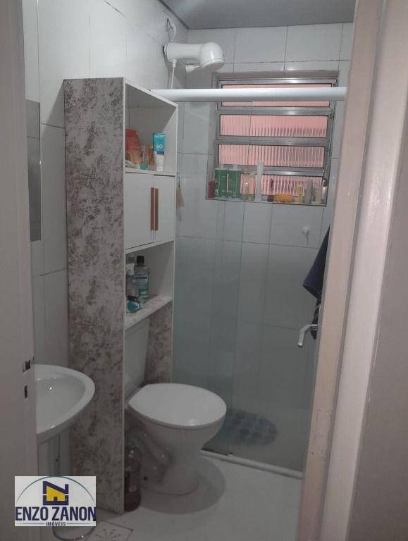 Apartamento à venda com 2 quartos, 64m² - Foto 7