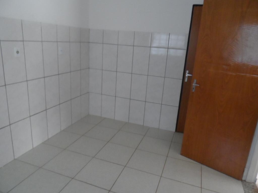 Apartamento para alugar com 3 quartos, 82m² - Foto 5