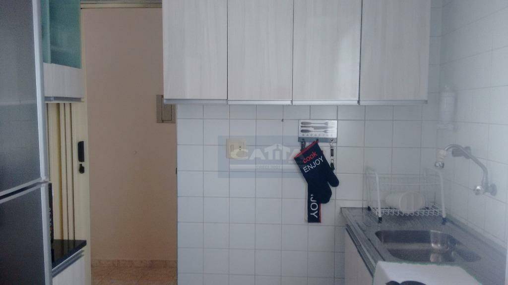 Apartamento à venda com 2 quartos, 50m² - Foto 9