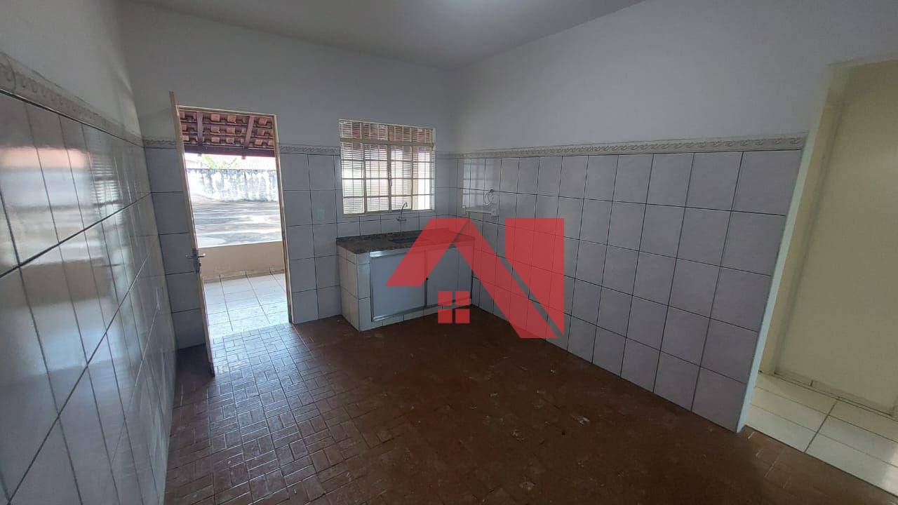 Casa, 2 quartos, 100 m² - Foto 4