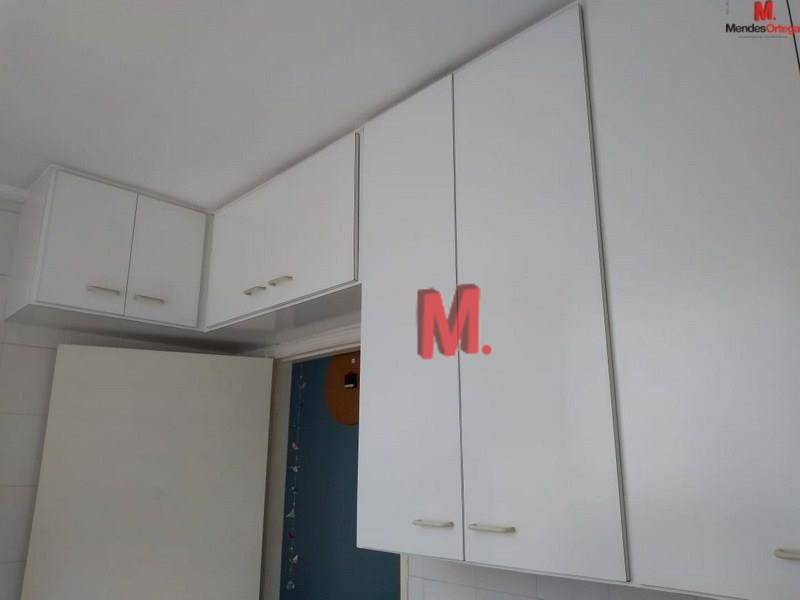 Apartamento à venda com 2 quartos, 60m² - Foto 9