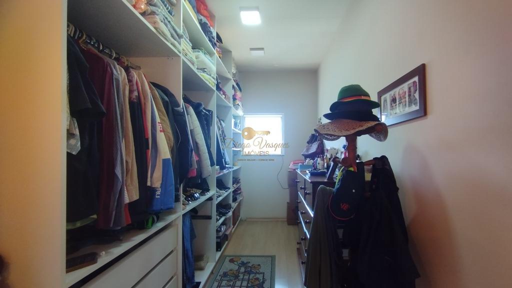 Casa à venda com 4 quartos, 900m² - Foto 18