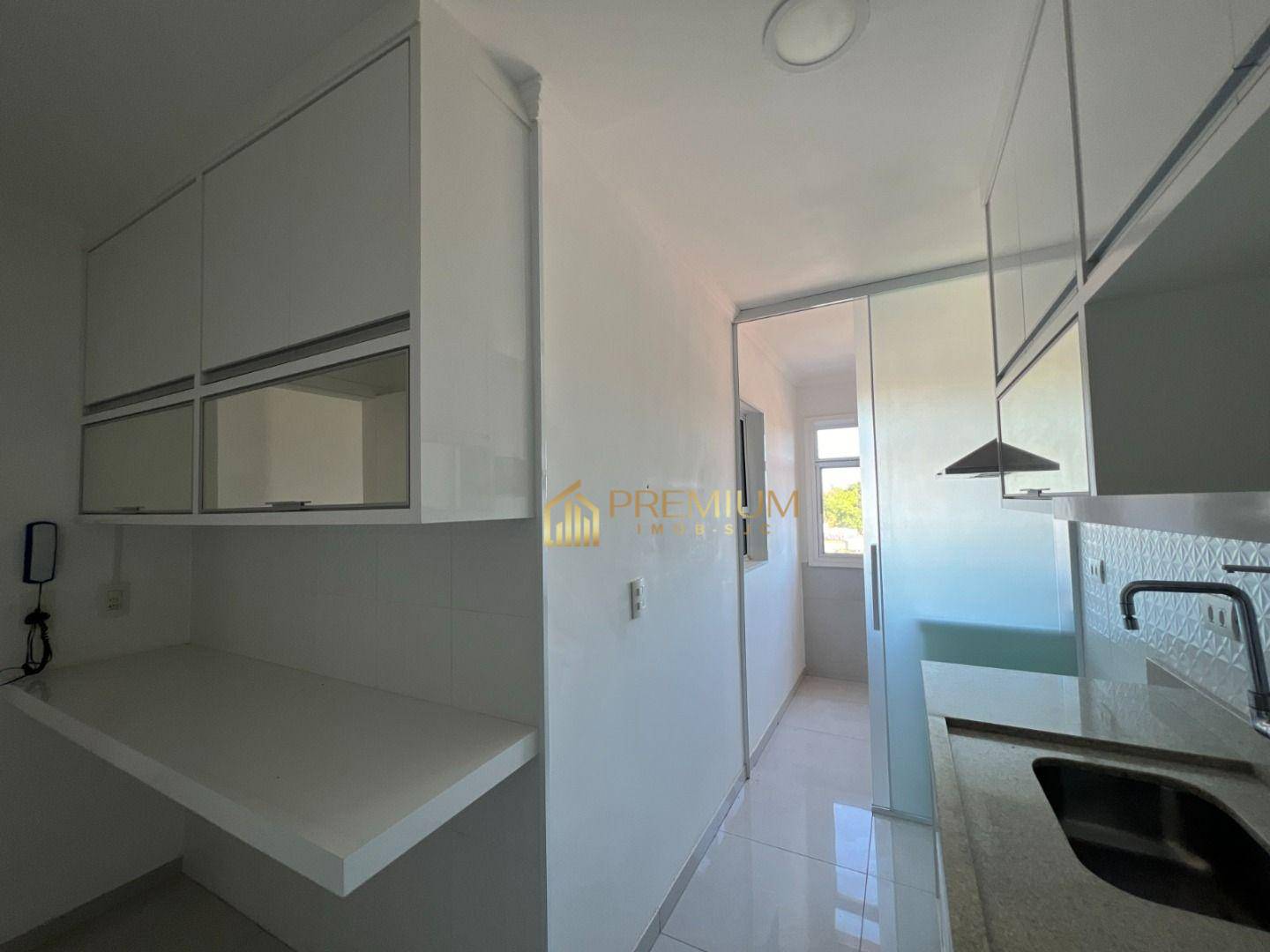 Apartamento à venda com 3 quartos, 74m² - Foto 14