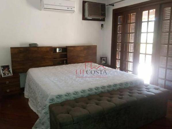 Casa de Condomínio à venda com 5 quartos, 600m² - Foto 13