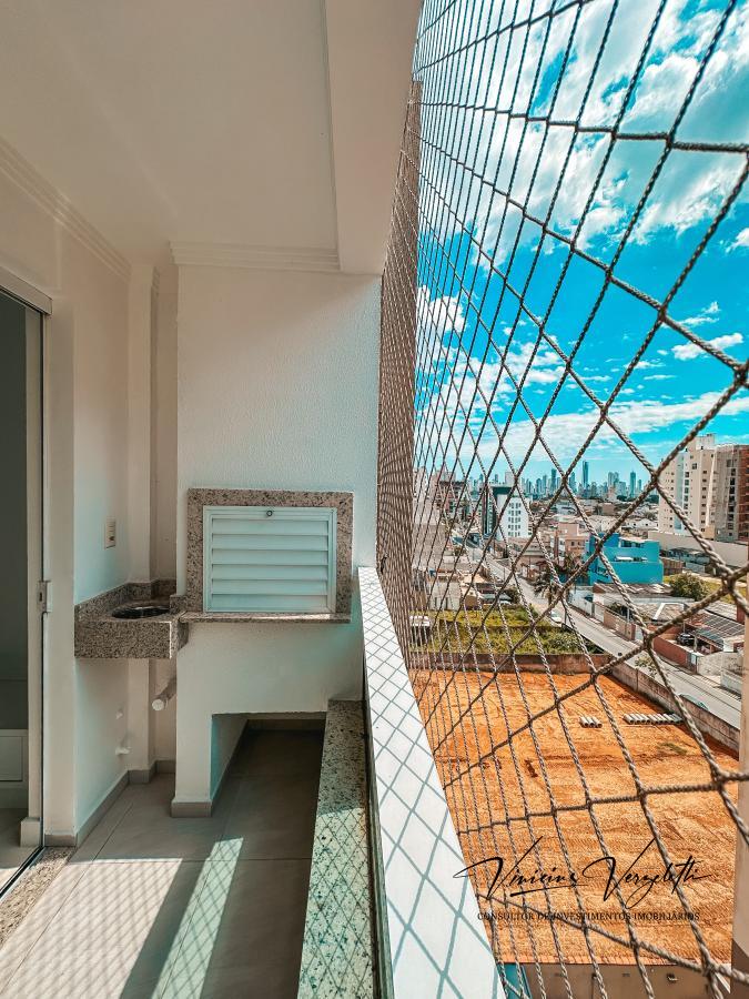 Apartamento à venda com 2 quartos, 59m² - Foto 2