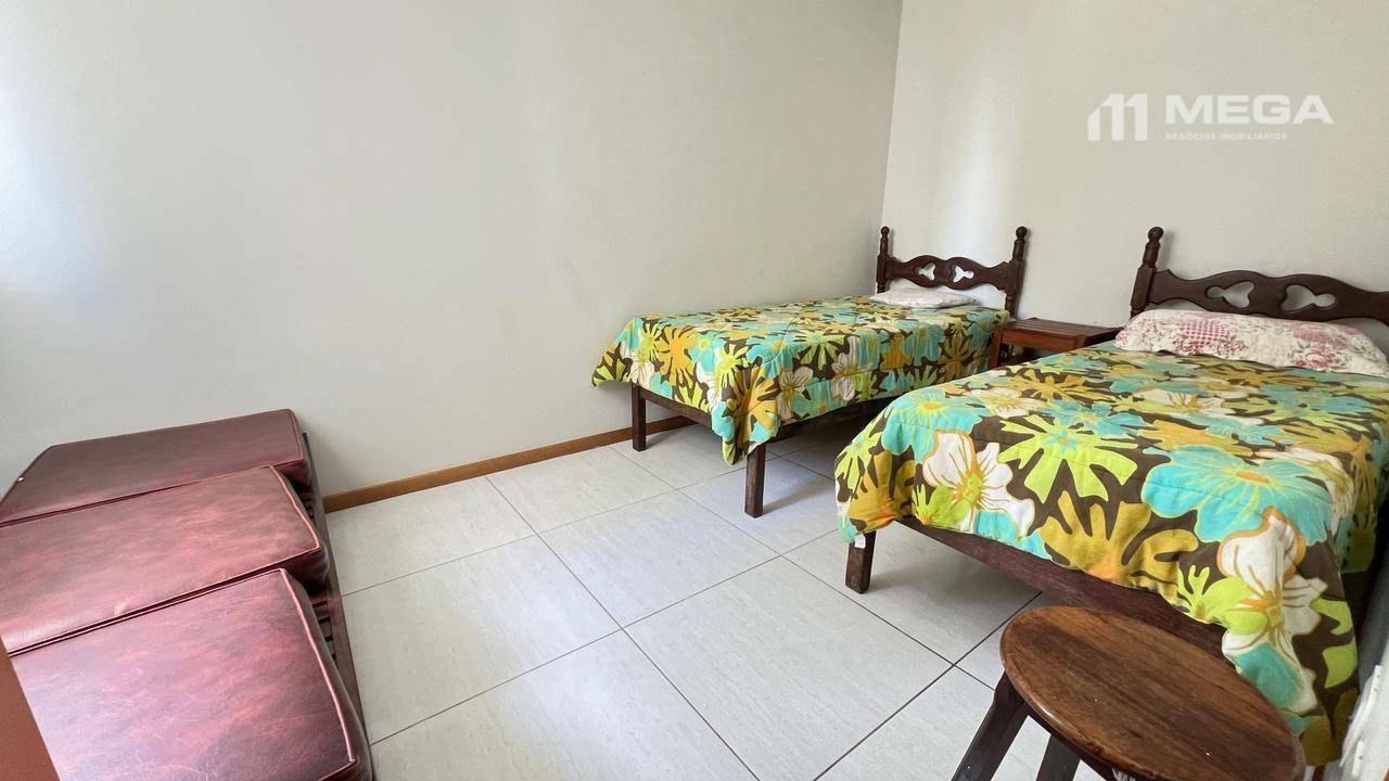 Apartamento à venda com 3 quartos, 90m² - Foto 2