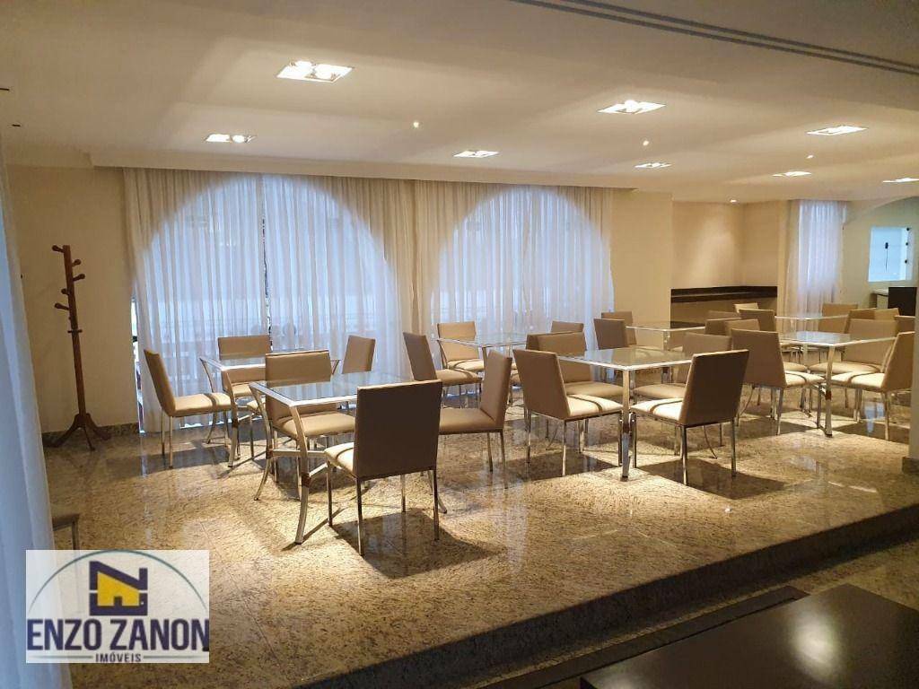 Apartamento para alugar com 4 quartos, 228m² - Foto 15