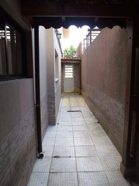 Sobrado à venda com 3 quartos, 150m² - Foto 39