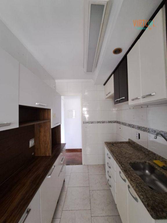 Apartamento à venda com 3 quartos, 64m² - Foto 3
