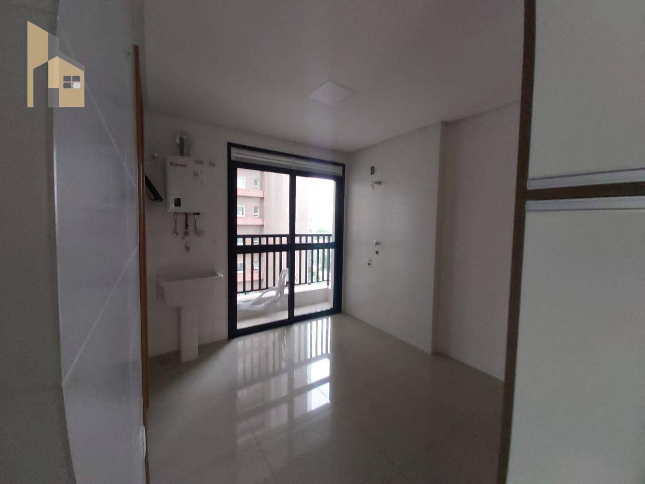 Apartamento à venda com 3 quartos, 140m² - Foto 14