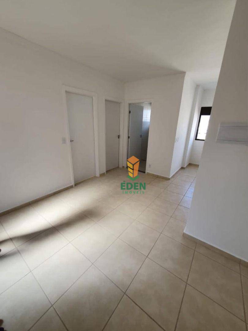 Apartamento à venda com 2 quartos, 43m² - Foto 6