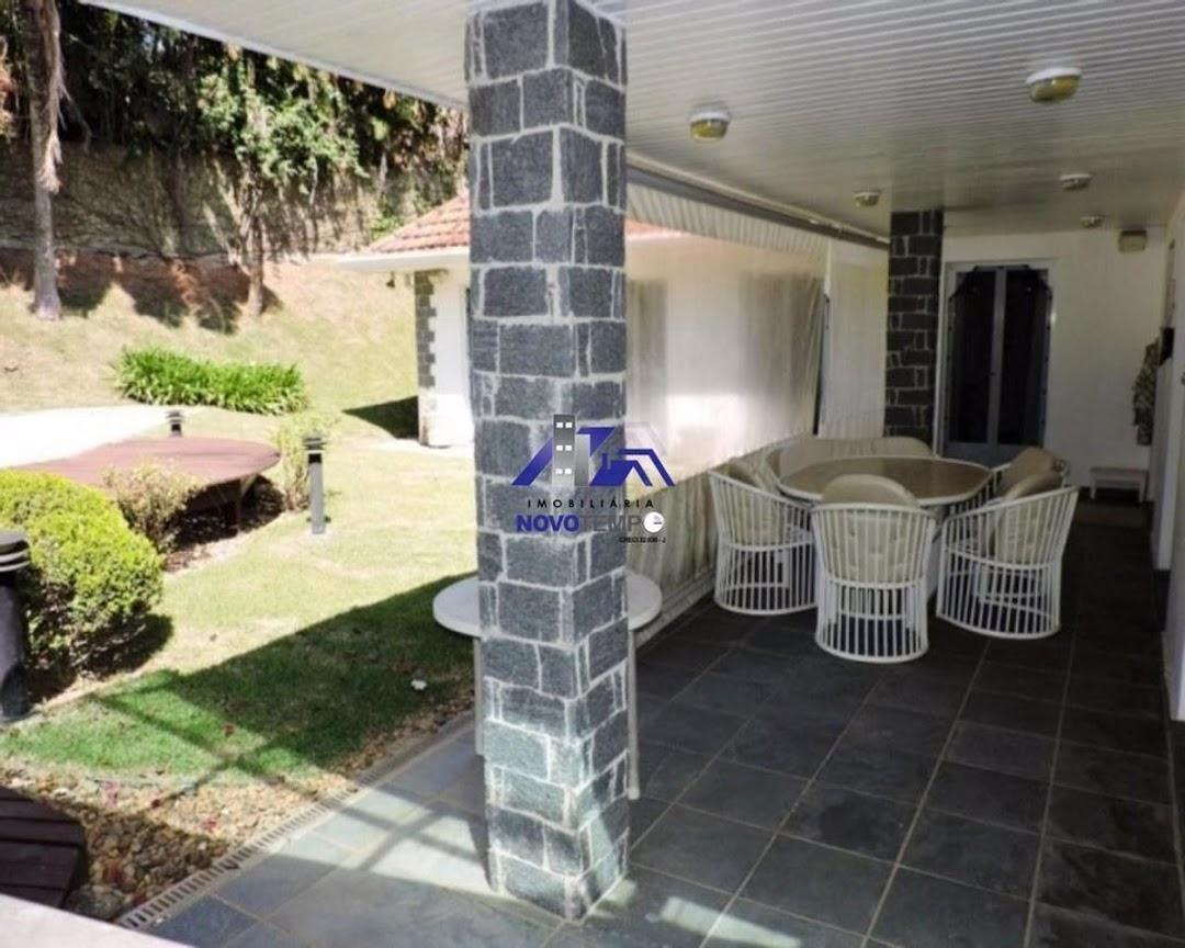 Casa à venda com 3 quartos, 400m² - Foto 26