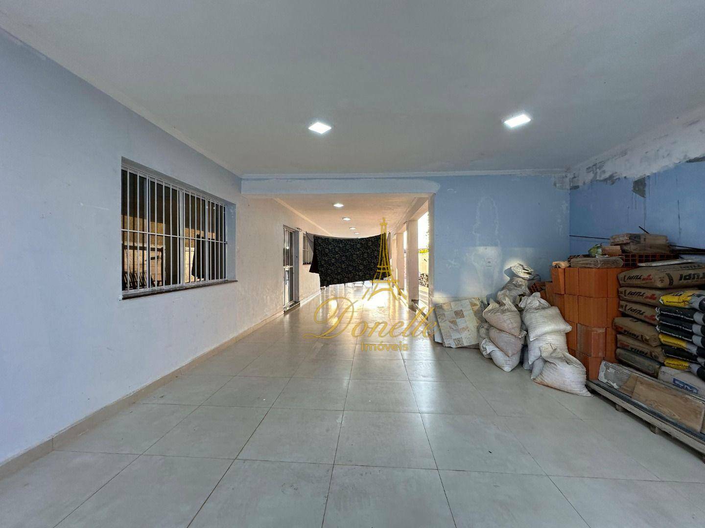 Sobrado à venda e aluguel com 3 quartos, 580m² - Foto 8