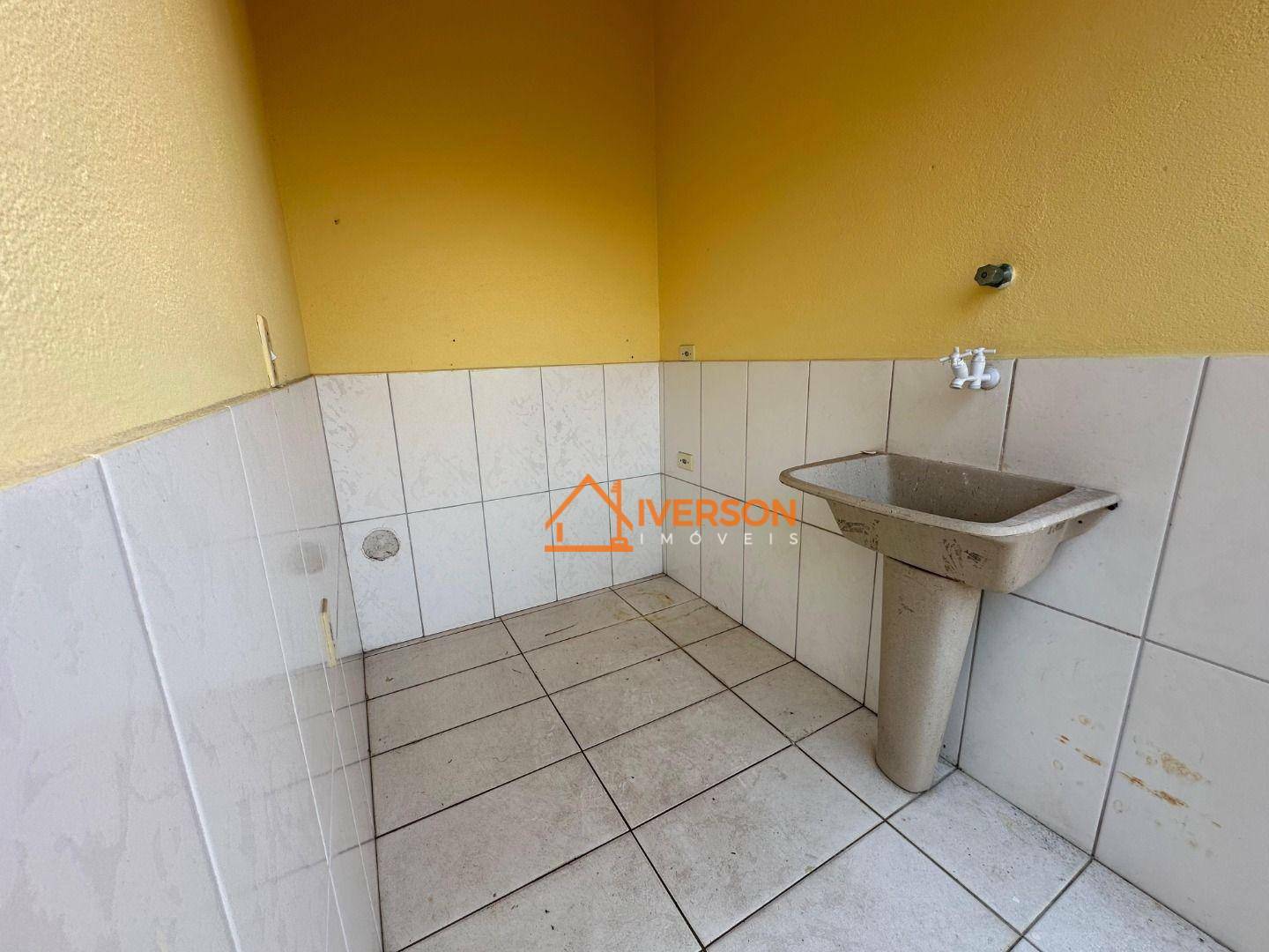 Casa à venda com 3 quartos, 130m² - Foto 15