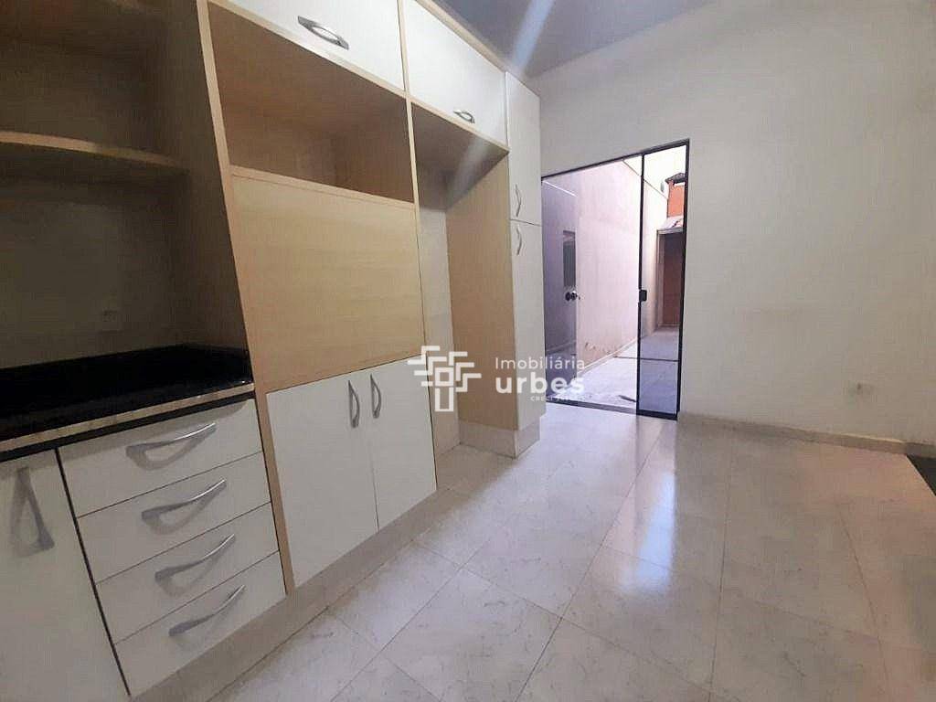 Casa à venda com 2 quartos, 129m² - Foto 13