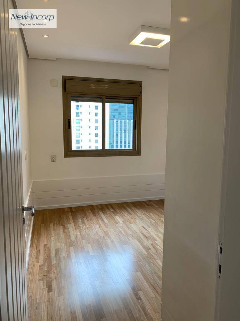 Apartamento para alugar com 4 quartos, 412m² - Foto 44