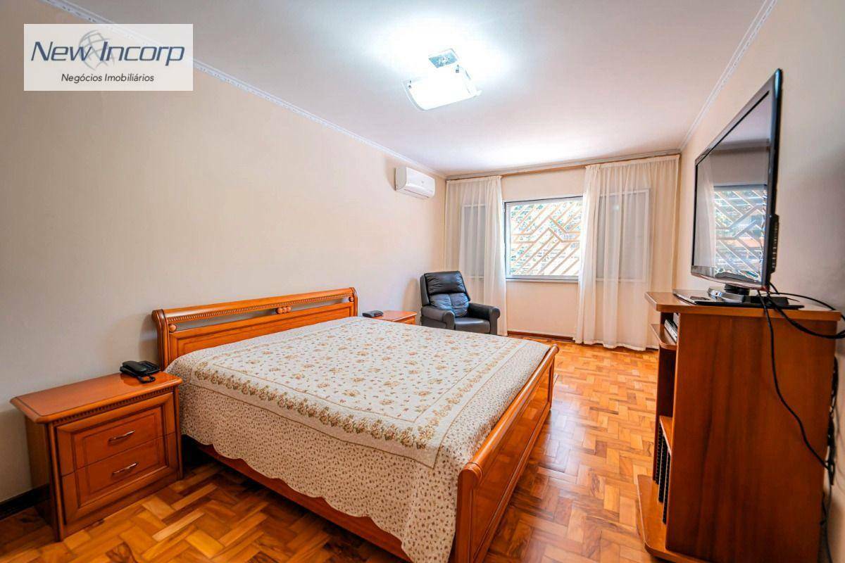 Sobrado à venda com 4 quartos, 204m² - Foto 39