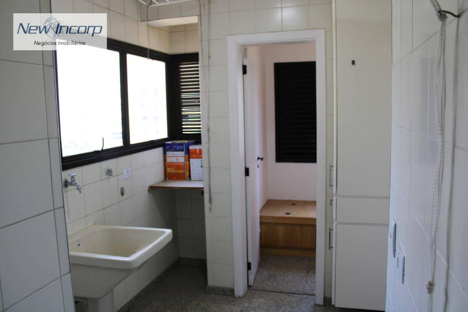 Apartamento à venda com 3 quartos, 127m² - Foto 8