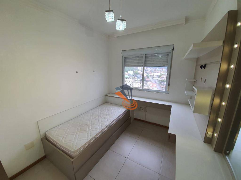 Apartamento à venda com 2 quartos, 75m² - Foto 16