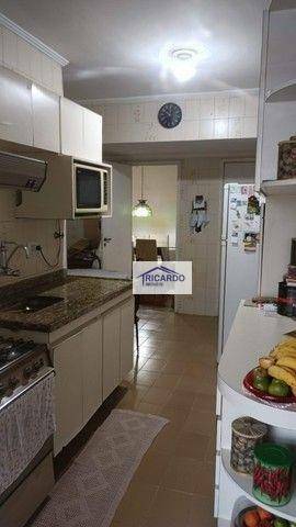 Apartamento à venda com 2 quartos, 83m² - Foto 11