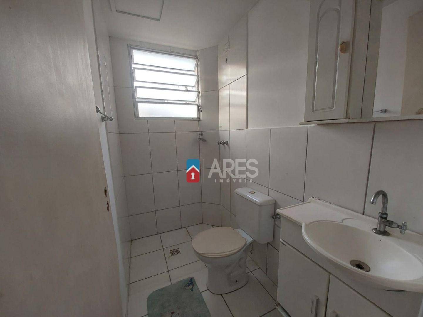 Apartamento à venda com 2 quartos, 60m² - Foto 4