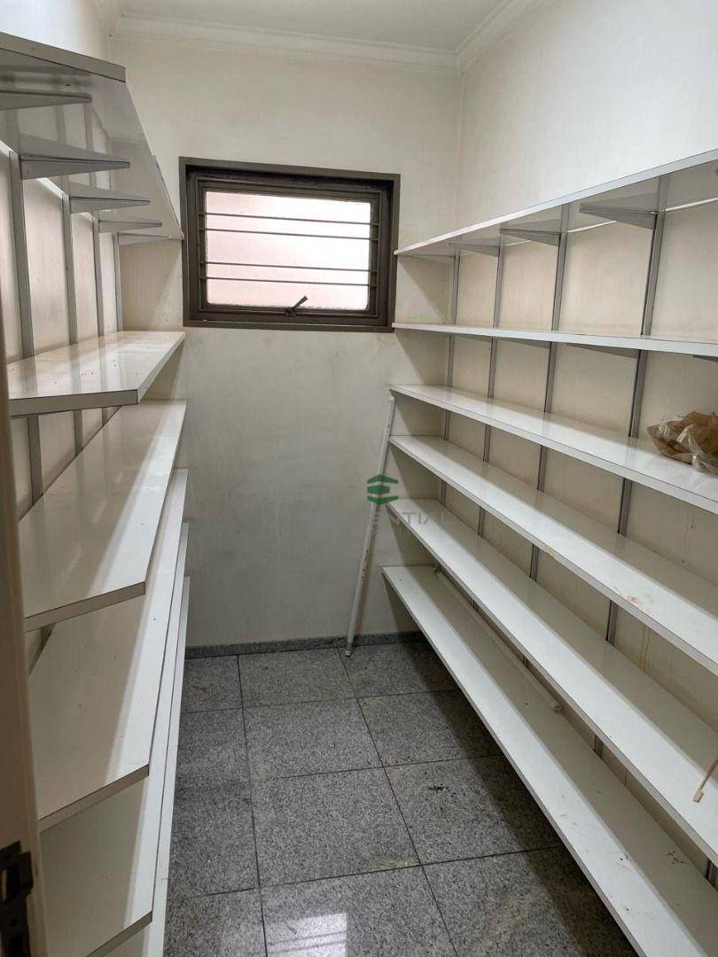 Sobrado à venda e aluguel com 6 quartos, 450m² - Foto 31