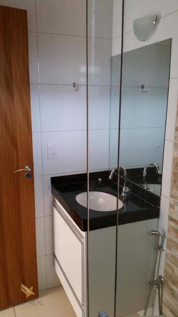 Casa à venda com 2 quartos, 240m² - Foto 6