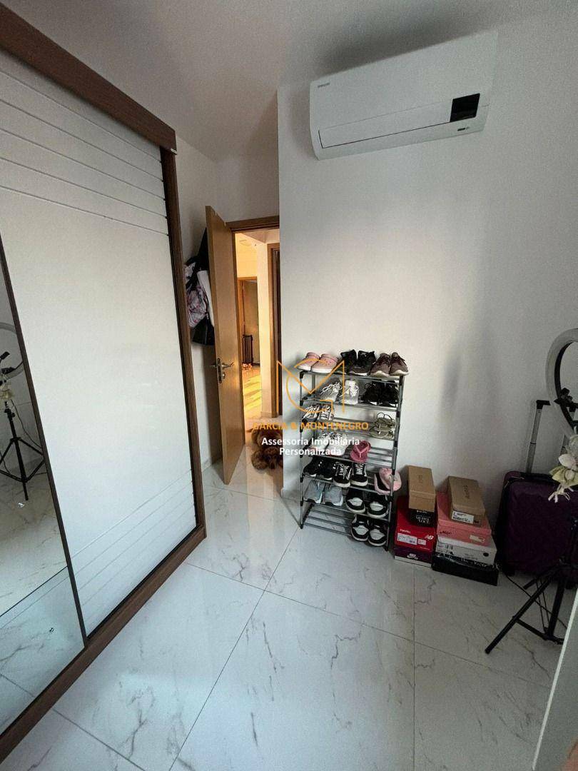 Apartamento para alugar com 2 quartos, 70m² - Foto 12
