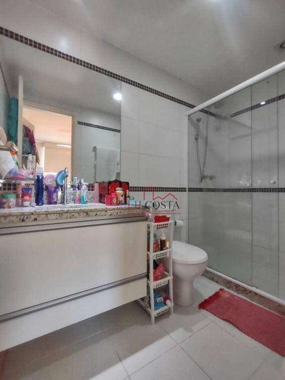 Apartamento à venda com 3 quartos, 113m² - Foto 18