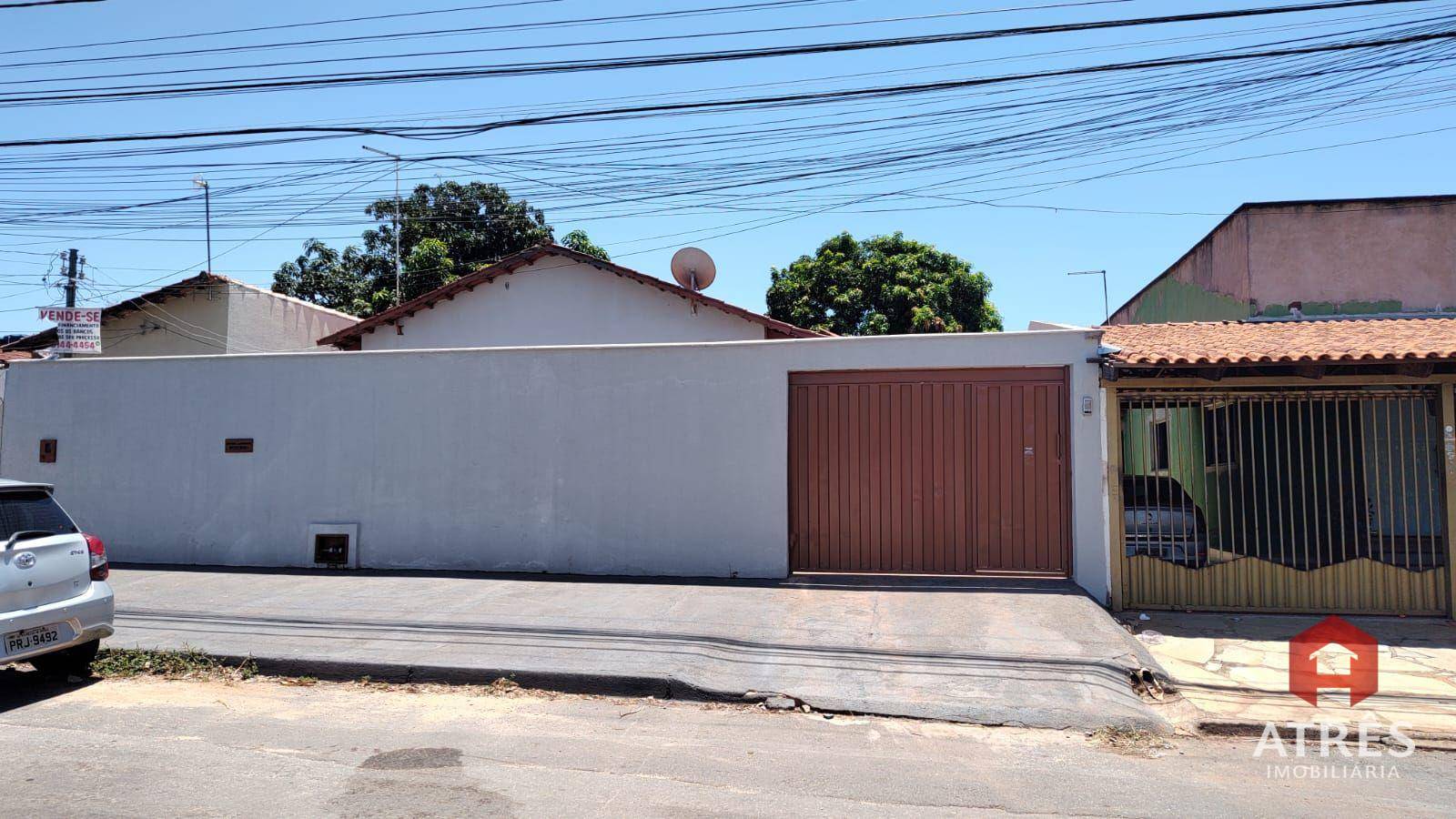 Casa à venda com 3 quartos, 169m² - Foto 2