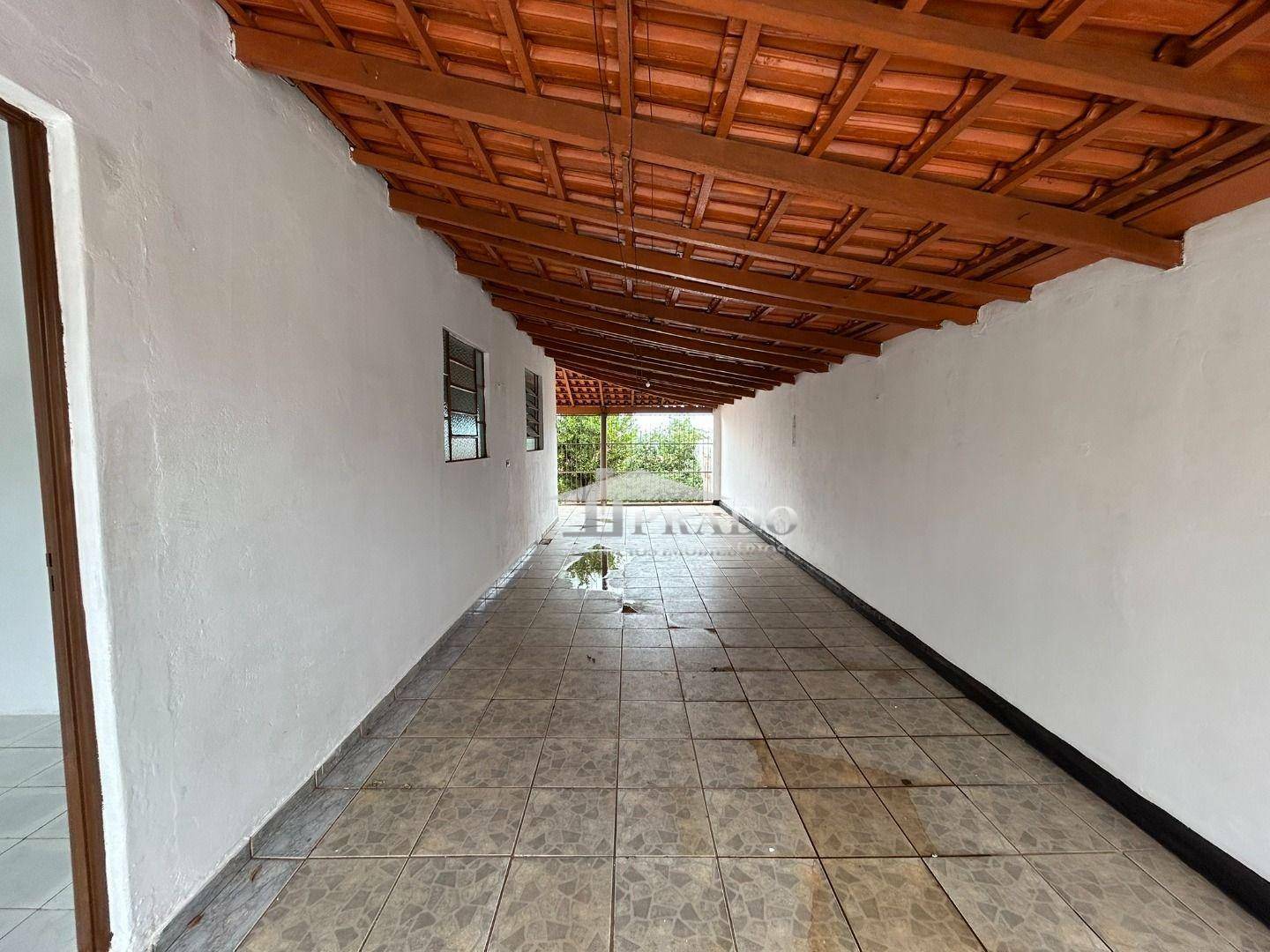 Casa para alugar com 3 quartos, 140m² - Foto 5