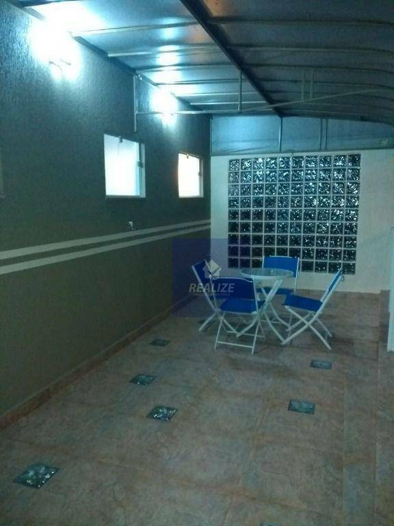 Sobrado à venda com 3 quartos, 300m² - Foto 25