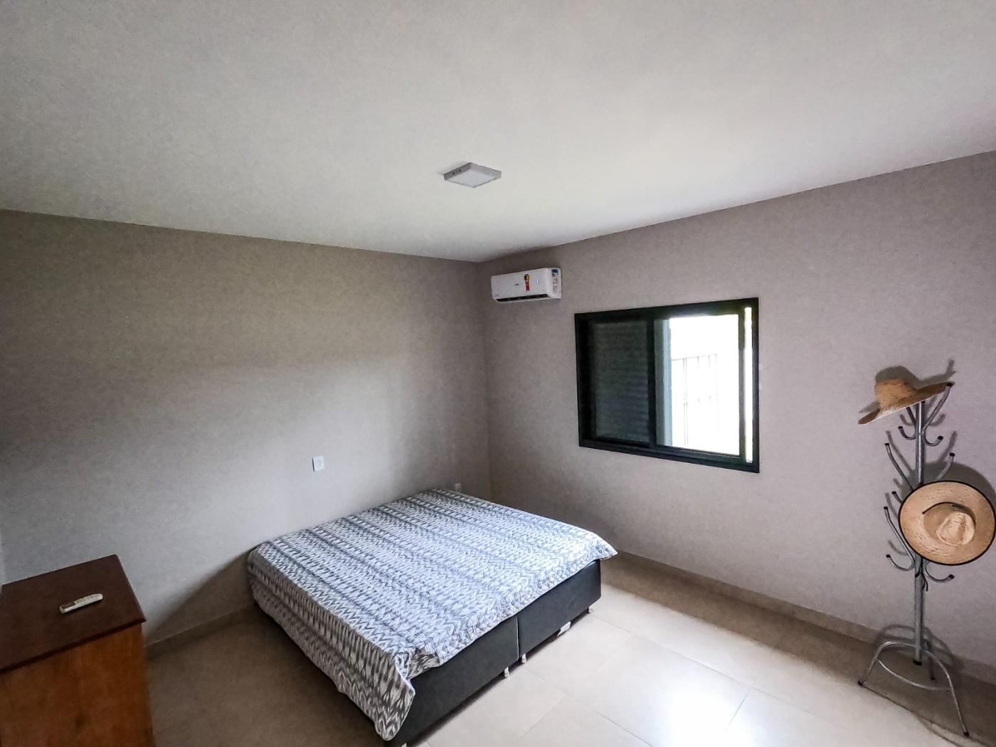 Casa de Condomínio à venda com 3 quartos, 225m² - Foto 14