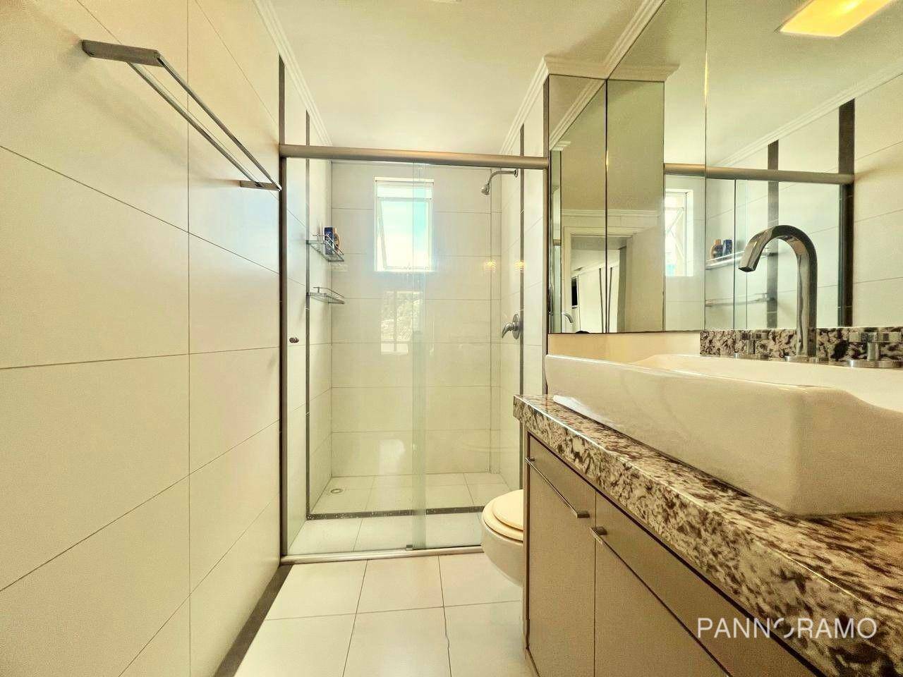 Apartamento à venda com 3 quartos, 97m² - Foto 11