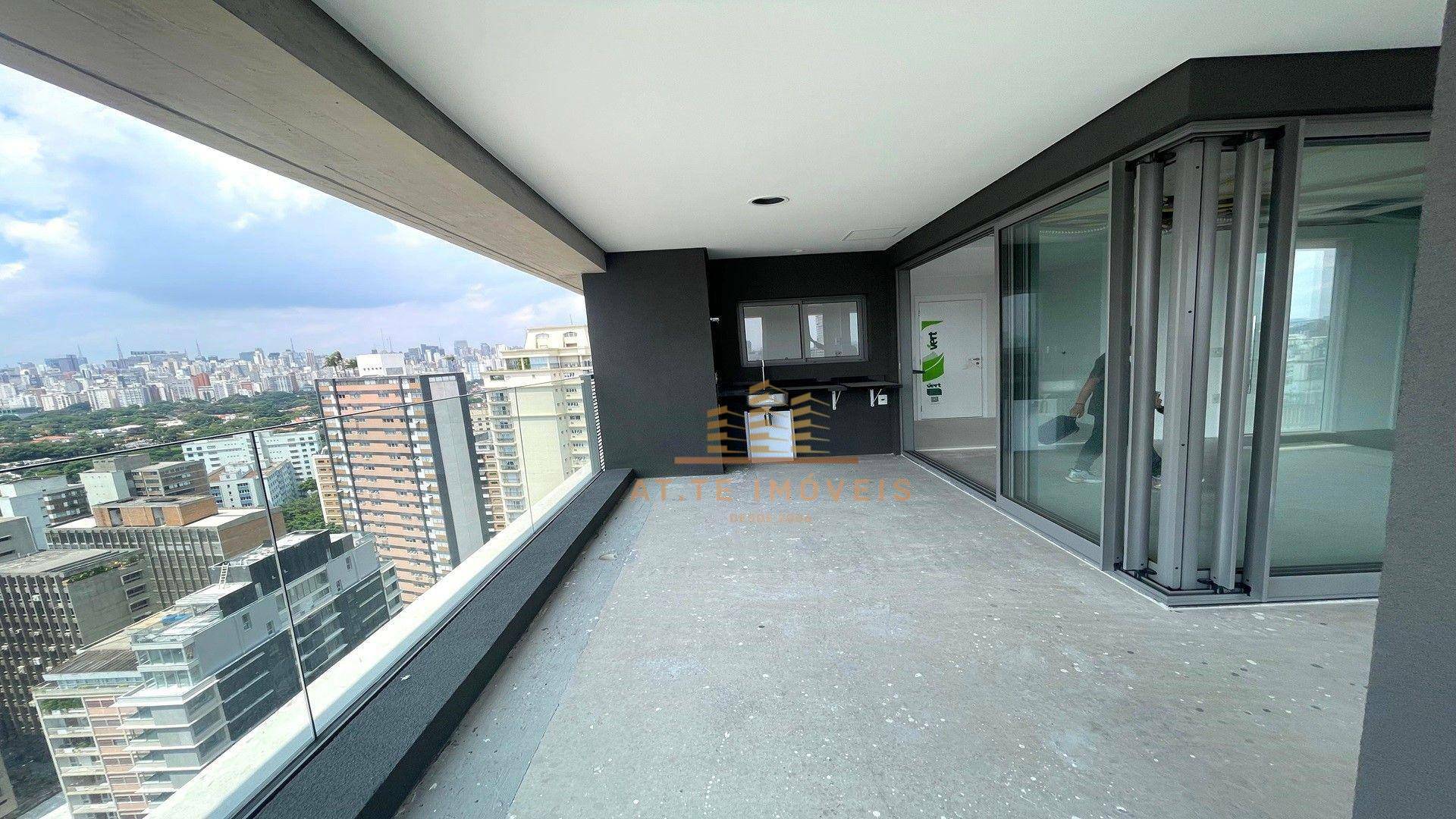 Apartamento à venda com 3 quartos, 142m² - Foto 2