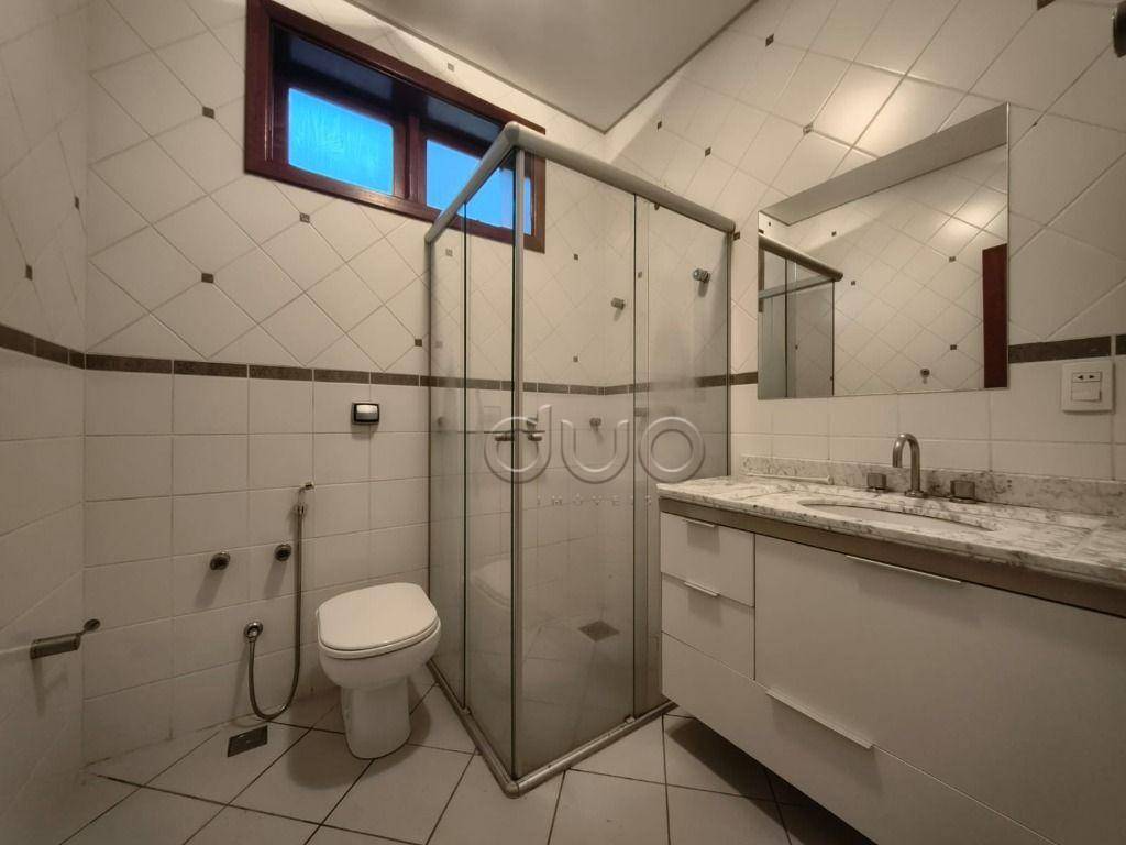 Casa de Condomínio para alugar com 3 quartos, 320m² - Foto 45