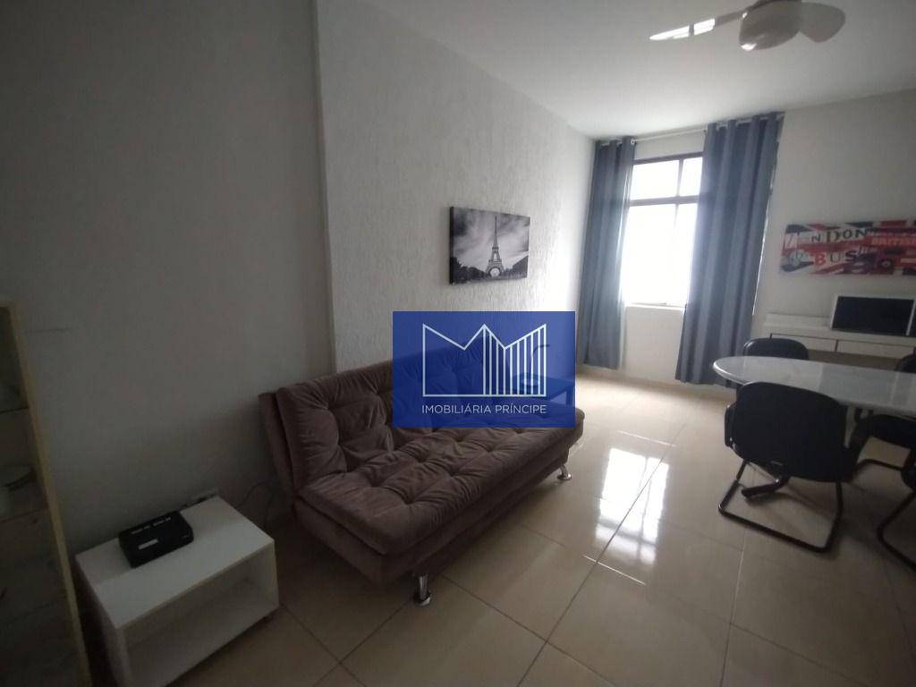 Apartamento à venda com 2 quartos, 67m² - Foto 4