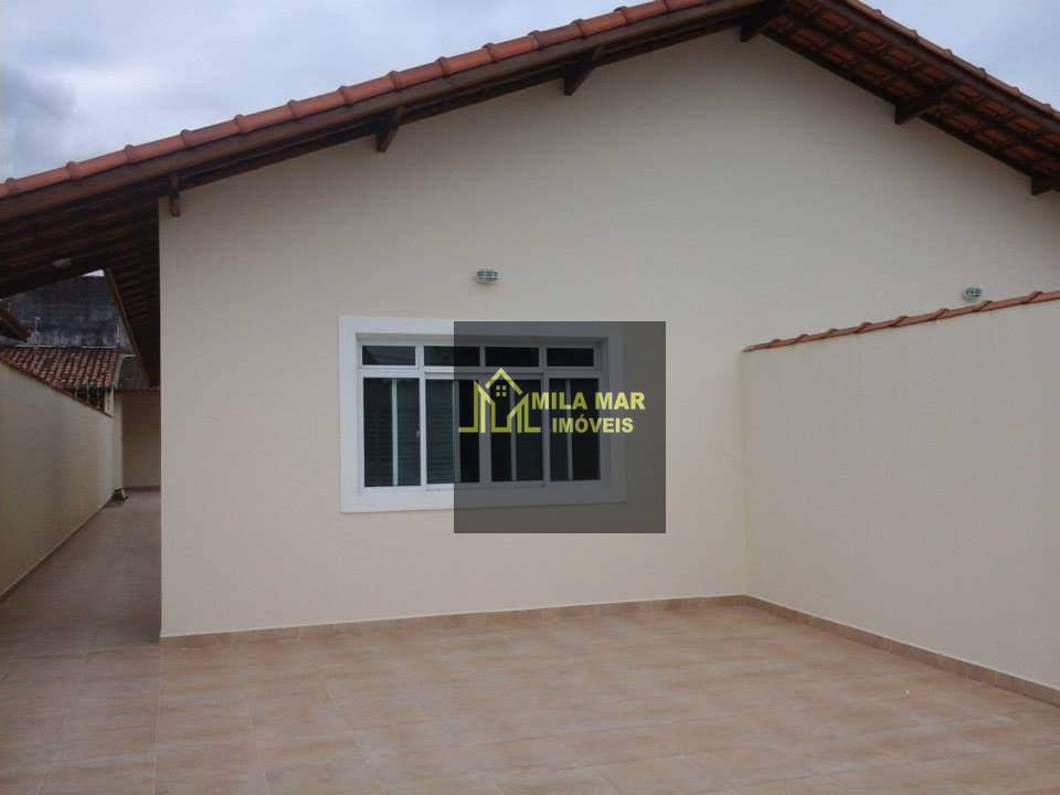 Casa à venda com 2 quartos, 130m² - Foto 1