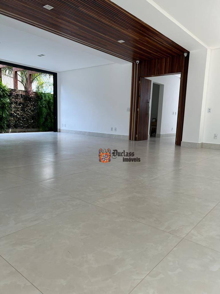 Casa de Condomínio à venda com 4 quartos, 400m² - Foto 15